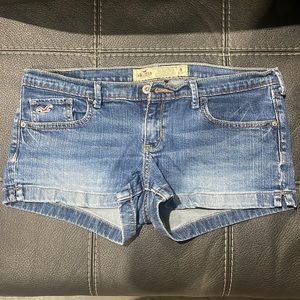 Hollister WOMEN'S Blue Cotton Denim Super Low Rise Short Shorts Size 9